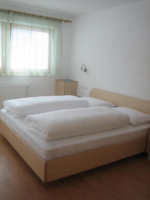 Garni - Appartement Neumairhof Oberrasen Zimmer foto