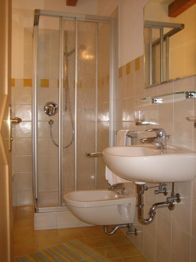 Garni - Appartement Neumairhof Oberrasen Zimmer foto